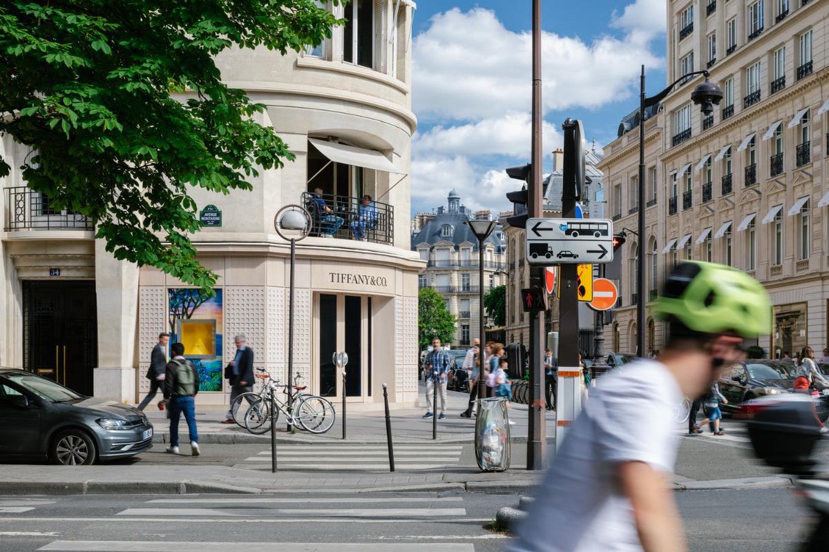 tiffany-temporary-store-paris-oma_3.jpg